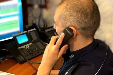 Wezwała patrol dla żartu - została ukarana mandatem - Aktualności Policja Warmińsko-Mazurska