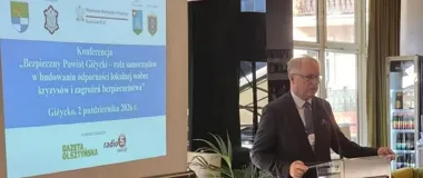 Budowa nowej komendy strażaków w Giżycku. Pokazano postęp prac