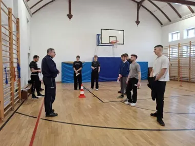 Młodzi zmierzyli siły na torze - test Policji w Giżycku ujawnił kandydatów